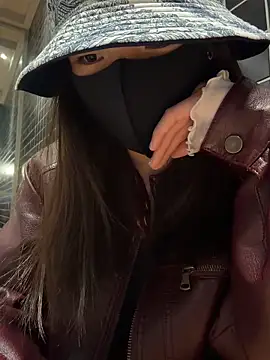 ZJbaby online show from April 2026 12:50:01 PM