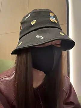 ZJbaby online show from April 2026 01:11:01 PM