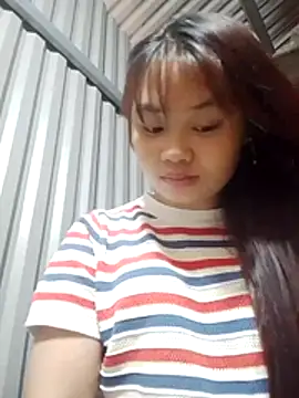 Snapshot of _Bong_02 chatting on January 2026 01:10:02 AM Bong 02 online show from January 2026 01:10:02 AM