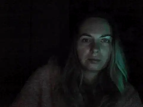 Snapshot of VikiLove765 chatting on January 2026 11:19:01 PM VikiLove765 online show from January 2026 11:19:01 PM