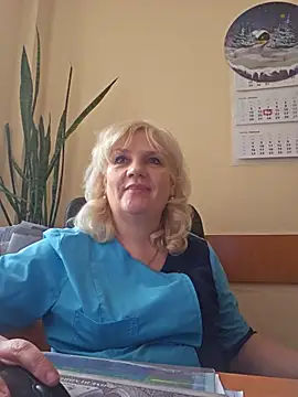 Snapshot of AliceStar333 chatting on February 2026 10:00:02 AM AliceStar333 online show from February 2026 10:00:02 AM