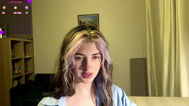 Snapshot of Dia_DeAmas chatting on April 2026 04:59:02 PM Dia DeAmas online show from April 2026 04:59:02 PM