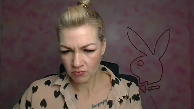 Madonna Fire online show from April 2026 12:32:02 PM