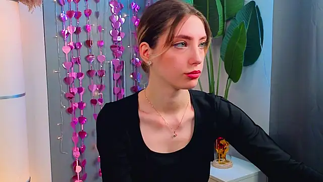 Snapshot of BrianneMallory chatting on February 2026 08:16:02 AM BrianneMallory online show from February 2026 08:16:02 AM