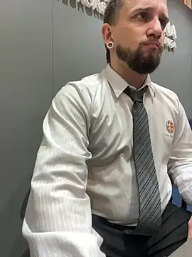 Chubandchaser online show from January 2026 08:10:02 PM