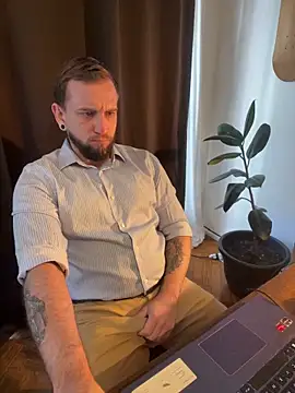 Chubandchaser online show from February 2026 12:58:01 PM