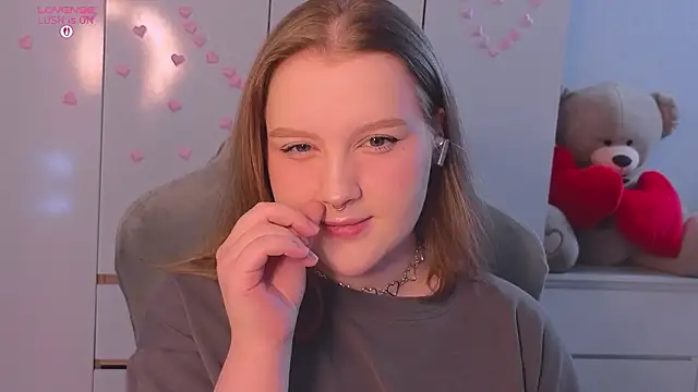 Snapshot of Ol1via chatting on February 2026 01:35:02 AM Ol1via online show from February 2026 01:35:02 AM