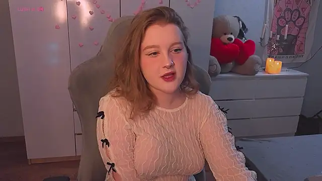 Snapshot of Ol1via chatting on February 2026 01:28:02 AM Ol1via online show from February 2026 01:28:02 AM