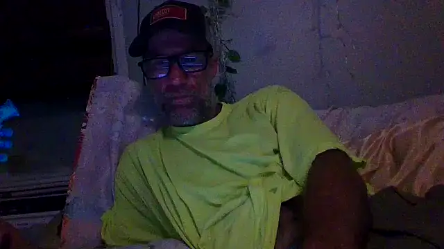 Snapshot of tittycum3636 chatting on July 2026 05:00:01 AM tittycum3636 online show from July 2026 05:00:01 AM