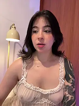 evelynrosess1 online show from July 2026 09:11:01 PM