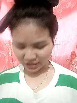 kira0021 online show from January 2026 01:15:02 PM