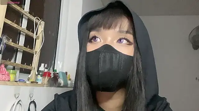 Snapshot of Tieu-May chatting on February 2026 05:21:01 PM Tieu-May online show from February 2026 05:21:01 PM