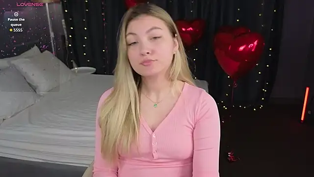 Snapshot of Angel__Grace chatting on February 2026 05:44:01 AM Angel Grace online show from February 2026 05:44:01 AM