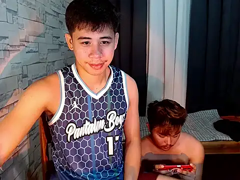 Snapshot of urdreamcock chatting on January 2026 01:57:02 PM urdreamcock online show from January 2026 01:57:02 PM