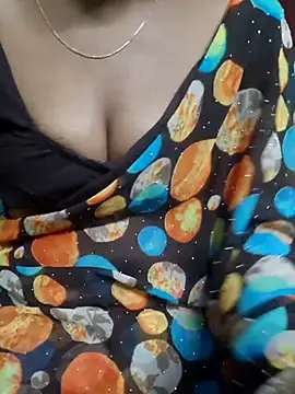 Snapshot of tamil-Diya90 chatting on January 2026 08:28:02 AM tamil-Diya90 online show from January 2026 08:28:02 AM