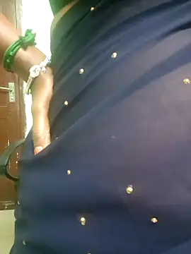 Snapshot of tamil-Diya90 chatting on February 2026 05:22:02 PM tamil-Diya90 online show from February 2026 05:22:02 PM