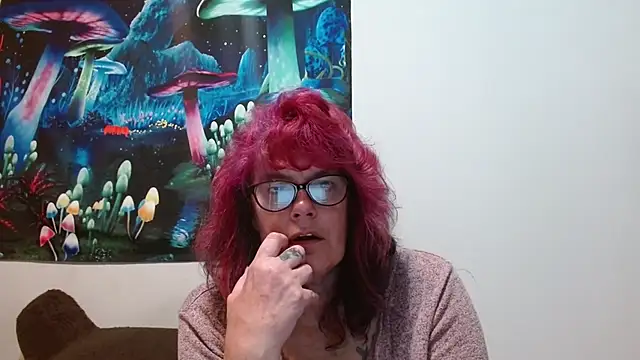 Snapshot of ladylavende3 chatting on October 2025 05:18:01 AM ladylavende3 online show from October 2025 05:18:01 AM