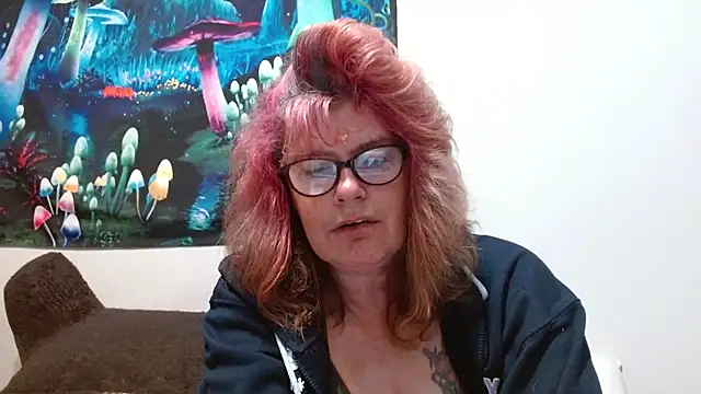 Snapshot of ladylavende3 chatting on November 2025 04:27:01 PM ladylavende3 online show from November 2025 04:27:01 PM