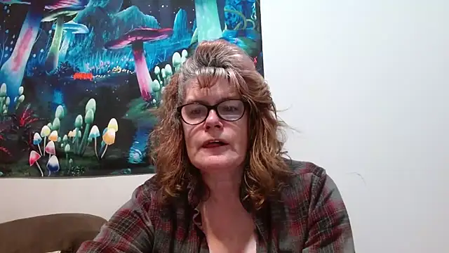 Snapshot of ladylavende3 chatting on February 2026 04:20:02 AM ladylavende3 online show from February 2026 04:20:02 AM