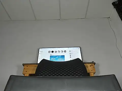 Snapshot of nickytabitch chatting on January 2026 10:35:02 PM nickytabitch online show from January 2026 10:35:02 PM