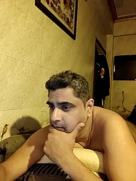 hardnhornybull online show from March 2026 06:25:01 PM