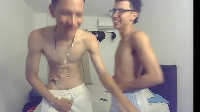 pocket loversxxx online show from April 2026 03:42:02 AM