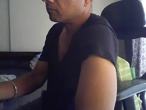 Snapshot of Moh-Moksha chatting on February 2026 09:27:02 AM Moh-Moksha online show from February 2026 09:27:02 AM