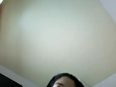 vanessa2711 online show from April 2026 03:24:01 AM