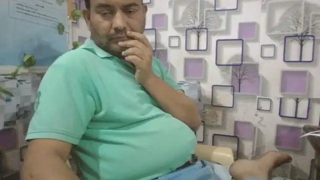 Snapshot of KUMA_500 chatting on February 2026 01:33:01 AM KUMA 500 online show from February 2026 01:33:01 AM