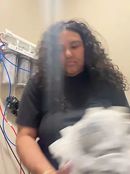 Angeliccreamyrican online show from April 2026 04:10:02 AM