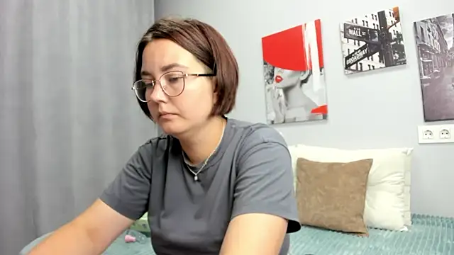 Sweetie Rozzy online show from June 2026 01:32:02 AM