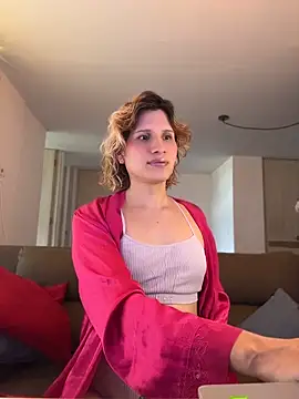 milablossom01 online show from May 2026 04:45:02 PM