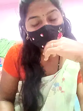 Tamil Hot Anu online show from April 2026 08:39:01 PM