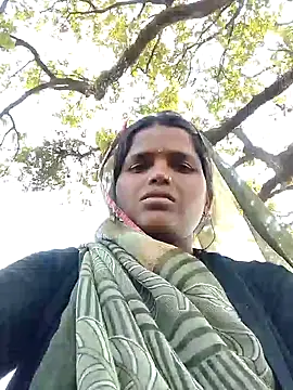 Snapshot of Jyoti_sekh chatting on February 2026 07:06:02 AM Jyoti sekh online show from February 2026 07:06:02 AM