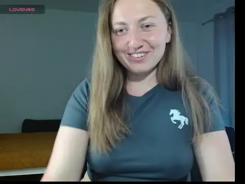 KittyAda1212 online show from May 2026 06:50:01 PM