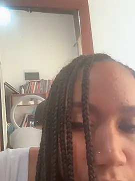 luucywilliams online show from February 2026 04:13:01 PM