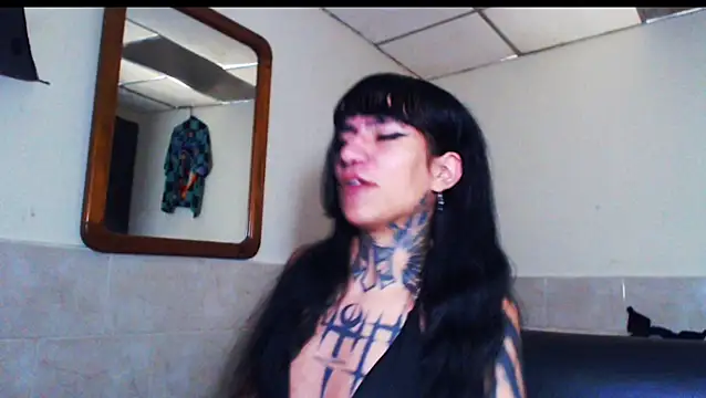 jazmin wolf online show from January 2026 12:18:01 PM