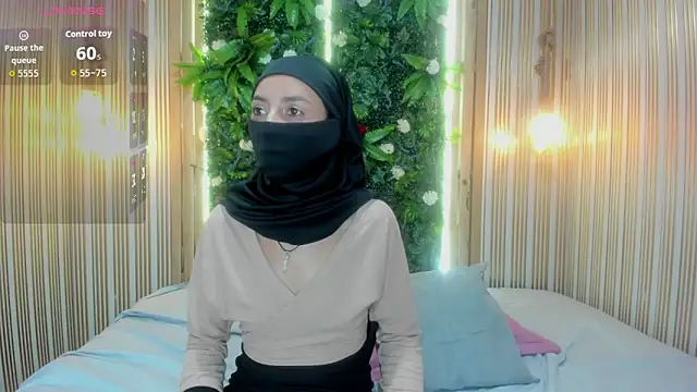 DalilaX1 online show from March 2026 07:40:01 PM