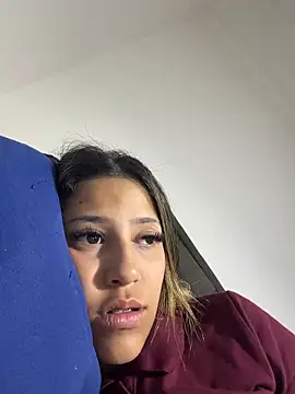 vicky bass  online show from May 2026 01:14:01 AM