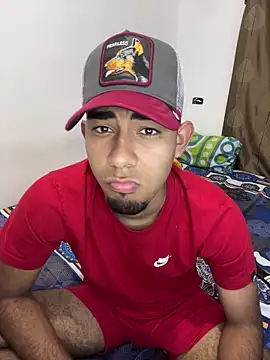 Snapshot of youngalexofficial chatting on February 2026 03:44:02 AM youngalexofficial online show from February 2026 03:44:02 AM