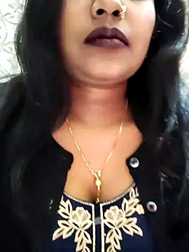 Snapshot of SA-K-SHI chatting on February 2026 05:08:01 PM SA-K-SHI online show from February 2026 05:08:01 PM