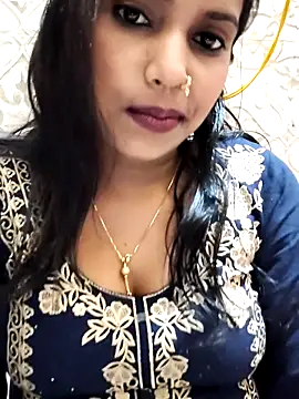 Snapshot of SA-K-SHI chatting on February 2026 06:01:01 PM SA-K-SHI online show from February 2026 06:01:01 PM