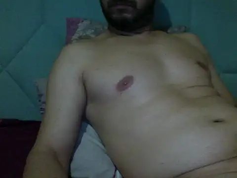 Snapshot of ekremzztrk chatting on January 2026 04:32:01 PM ekremzztrk online show from January 2026 04:32:01 PM