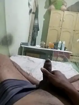 Snapshot of Novinhoxxx chatting on February 2026 11:03:02 PM Novinhoxxx online show from February 2026 11:03:02 PM