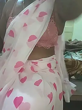 Snapshot of Meena_Meenakshi chatting on February 2026 06:17:01 AM Meena Meenakshi online show from February 2026 06:17:01 AM