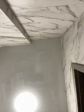 Snapshot of BlondeHott chatting on February 2026 06:29:02 AM BlondeHott online show from February 2026 06:29:02 AM