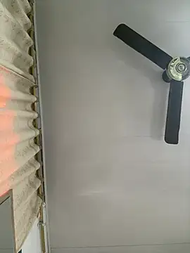 Snapshot of lriana_miller chatting on January 2026 08:21:02 PM lriana miller online show from January 2026 08:21:02 PM