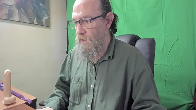 Uncle Hottie online show from March 2026 03:48:01 PM