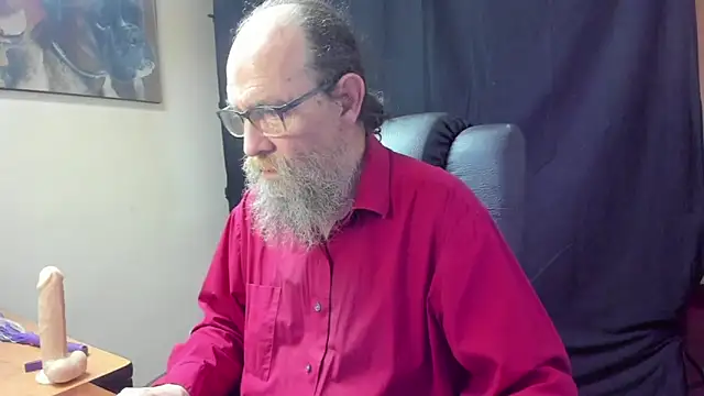 Uncle Hottie online show from April 2026 05:10:01 PM