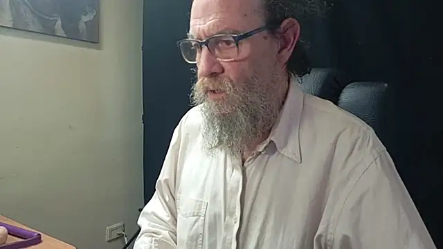 Uncle Hottie online show from April 2026 04:04:01 PM